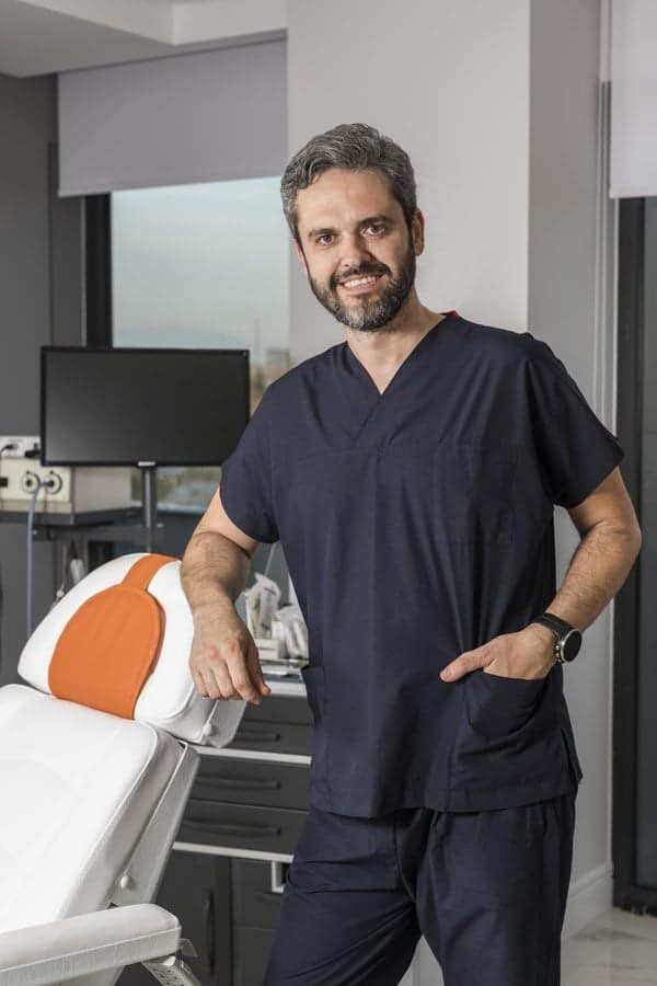 Mahmut Ulvi Kayalı MD. Aesthetic Surgeon