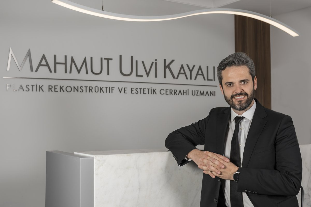 Mahmut Ulvi Kayalı MD. Aesthetic Surgeon